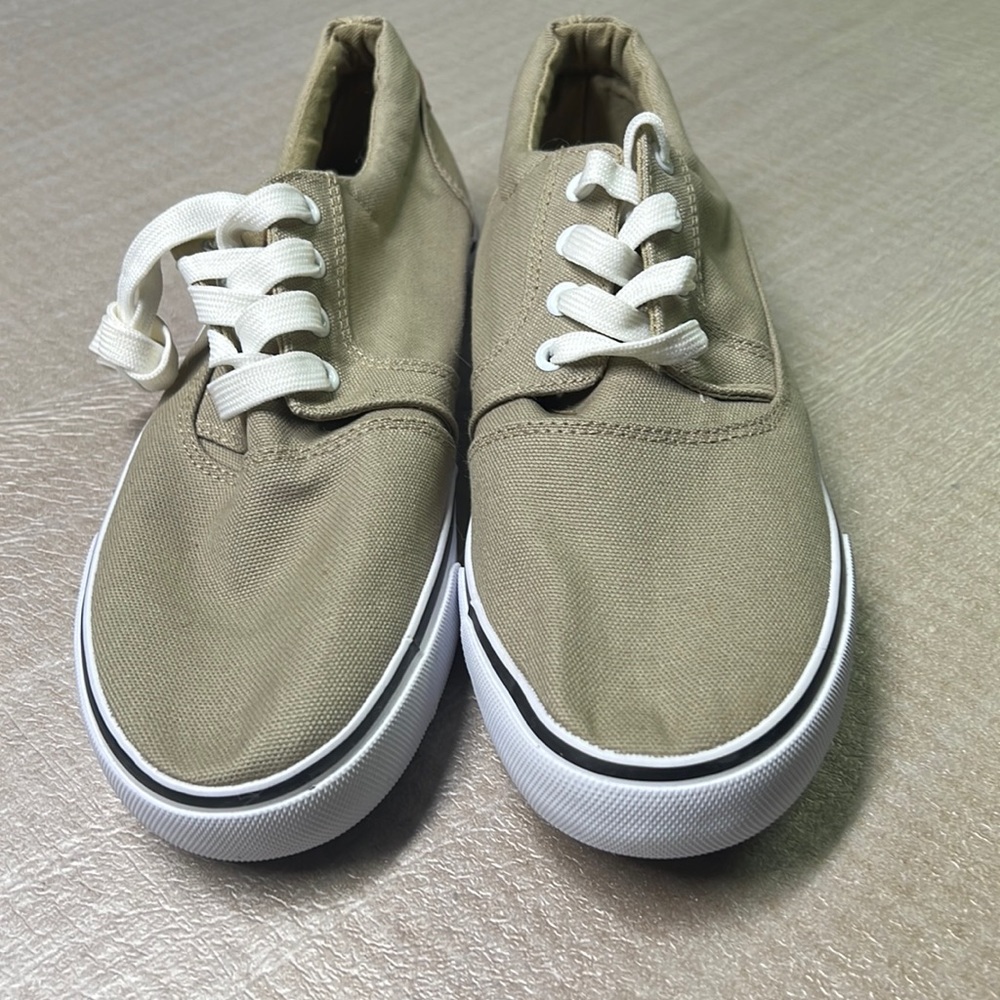 unionbay man shoes size 9us new
